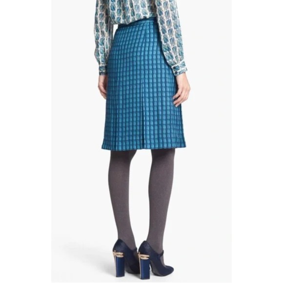 Tory Burch crepe Leigh Skirt, Geometric Blue, Size 10 - Picture 3 of 6
